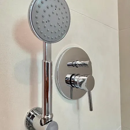 Itadhome - Essential