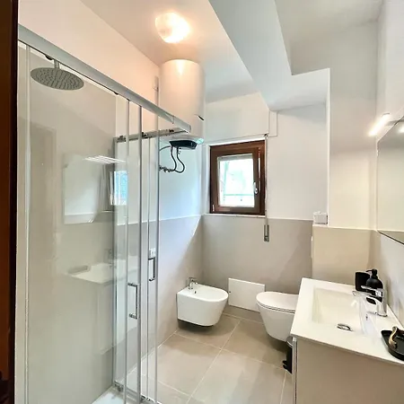 Itadhome - Essential Apartment *